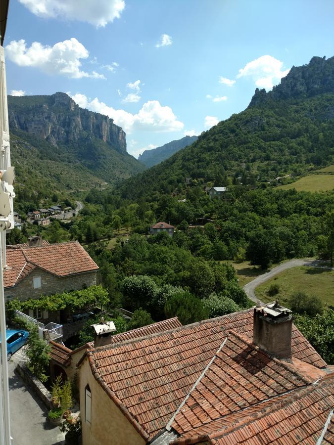 Ermitage De Peyreleau Bed & Breakfast Bagian luar foto