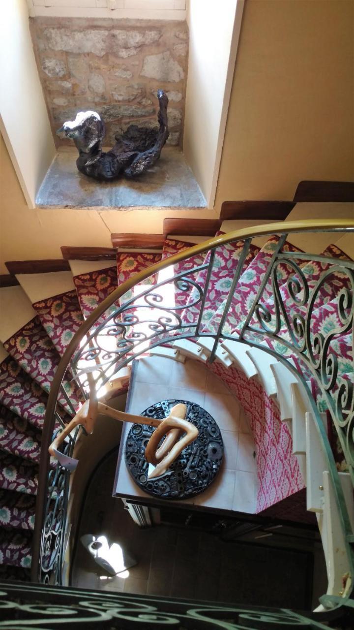 Ermitage De Peyreleau Bed & Breakfast Bagian luar foto
